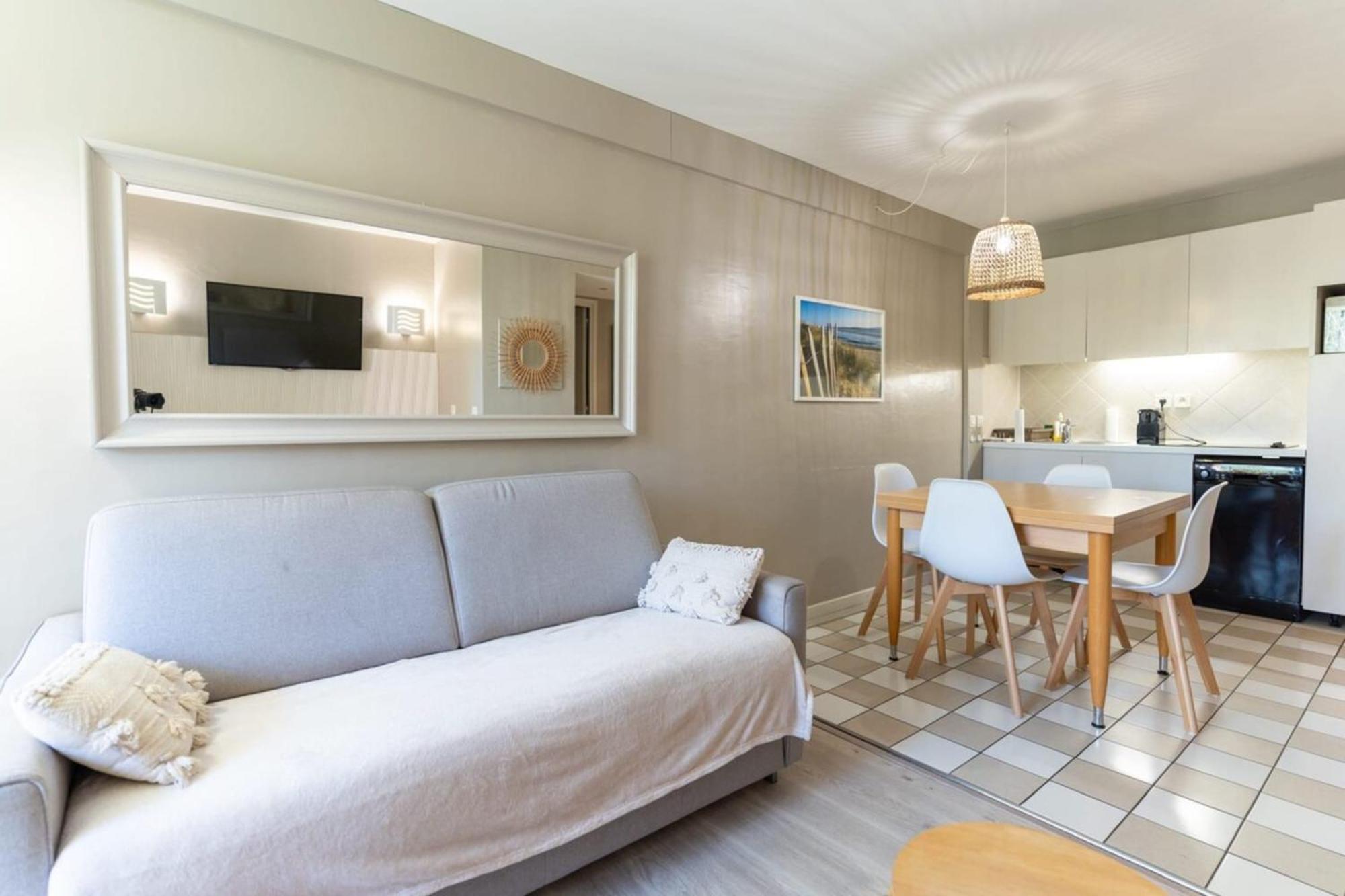 Beautiful Flat With Swimming Pool Tennis Court And Free Parking 117 Le Touquet Экстерьер фото